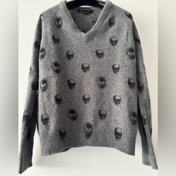 Skull Cashmere Riley Skull V-Neck Cashmere Sweater in Grey S Excellent Condition - Picture 2 of 11